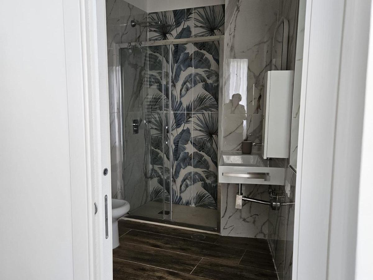 B&B Pietre Preziose 살레르노 외부 사진