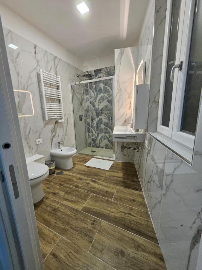 B&B Pietre Preziose 살레르노 외부 사진