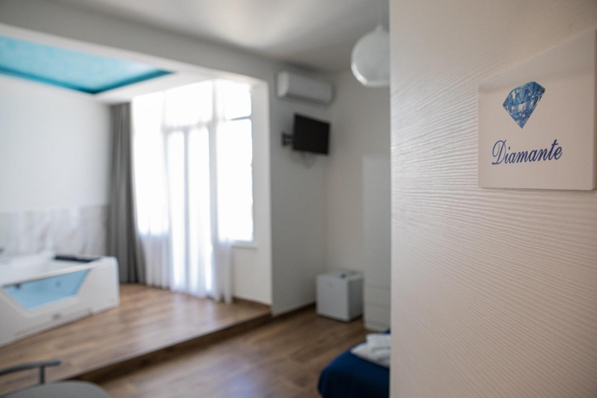 B&B Pietre Preziose 살레르노 외부 사진